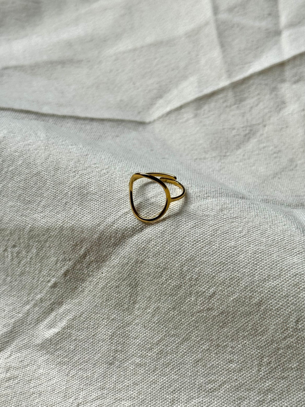 Anillo Oval Drop