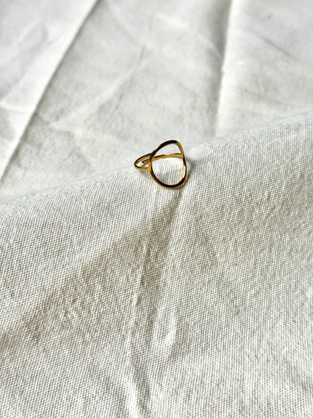 Anillo Oval Drop