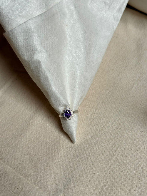 Anillo Violet Tear